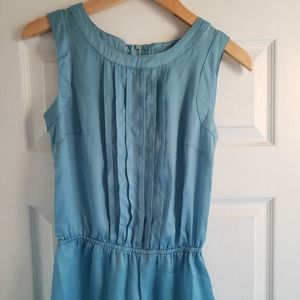 🎽RICKI's Sleeveless Satin Pleated Blouse